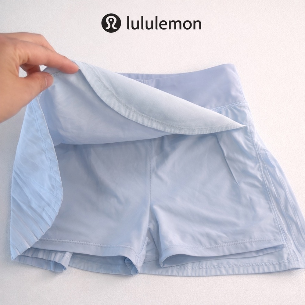 Lululemon Light Blue Pleated Tennis Skirt Size 4 | Athletic Skort - Picture 3 of 3